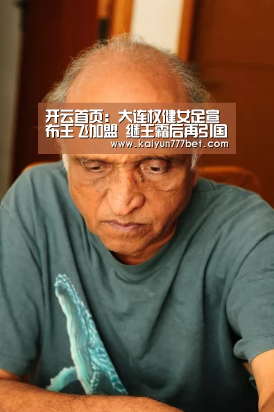 开云首页:大连权健女足宣布王飞加盟 继王霜后再引国脚(图3) 开云首页